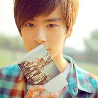 俊朗少年qq头像