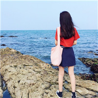 清新浪漫的美女背影头像