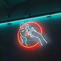 个性十足霓虹都市头像
