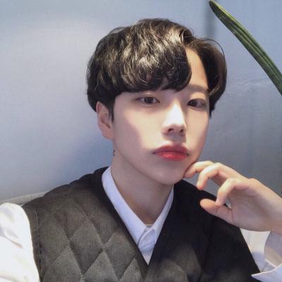 高清霸气的男生头像帅气冷酷图片