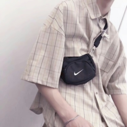 高清好看的男生衬衫上半身头像不露脸图片