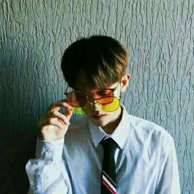 高清好看的qq图片头像男生酷帅