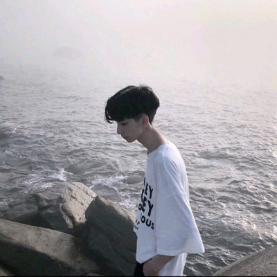 高清瘦瘦的真人文艺少年真人头像图片,男生头像图片