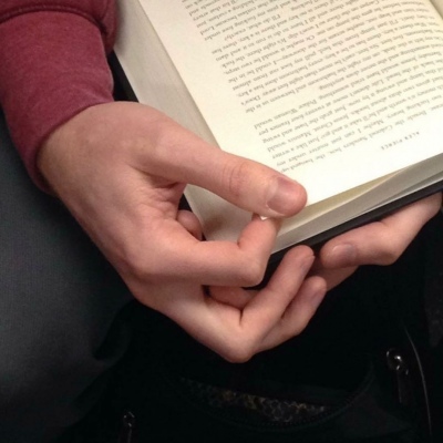 qq头像手控男生头像