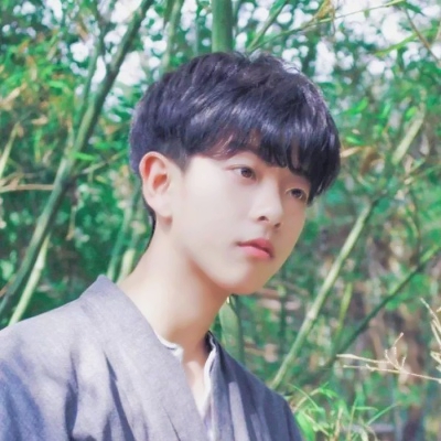 高清清新帅气16岁男孩照片头像,男生头像图片