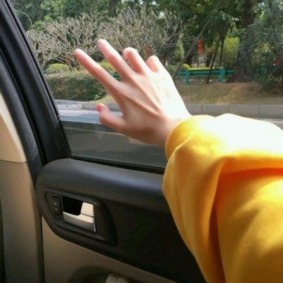 qq头像身体手部位男生