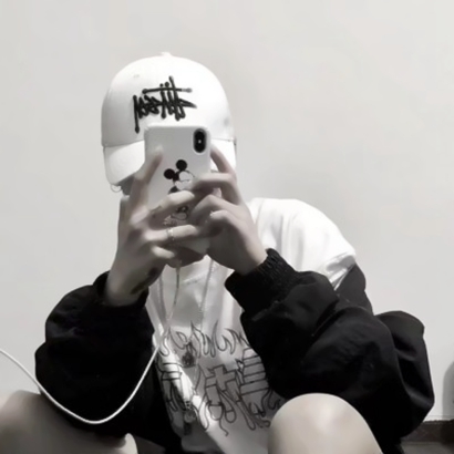 qq头像手机挡脸帅哥,男生头像图片