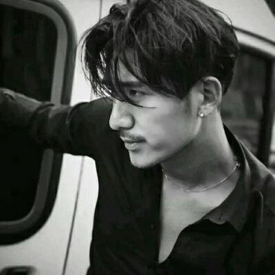 探探头像审核成功男