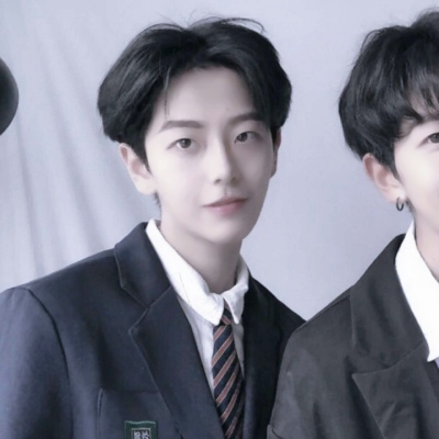 两个男生情侣头像