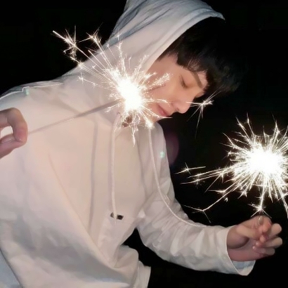 烟花棒头像男,男生头像图片