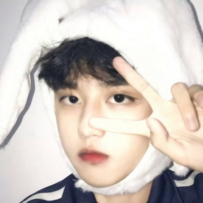 高清好看的小鲜肉帅哥头像图片