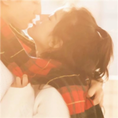 高清甜蜜的拥抱浪漫情头图片