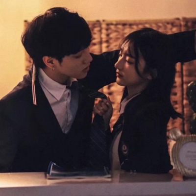 高清清纯的qq学生情侣头像一对两张图片