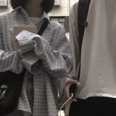 情头两张一对不露脸