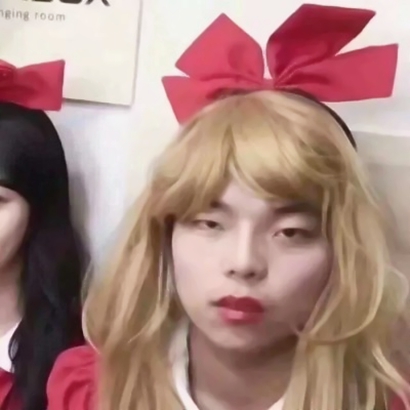 沙雕情头一左一右图片,情侣头像图片