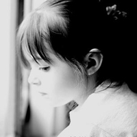 唯美低头头像女生图片