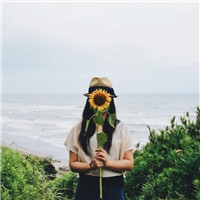 向日葵头像女生