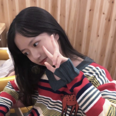 女生头像真人正脸