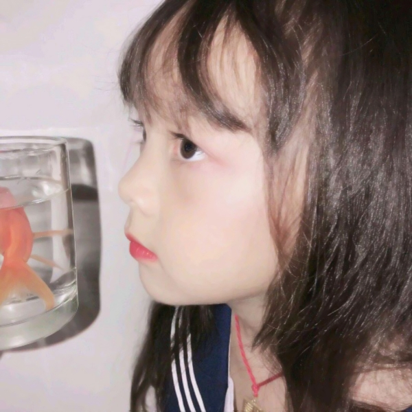 小女孩闺蜜头像