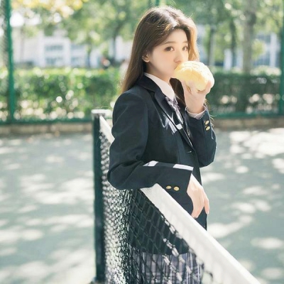 qq头像女生校园青春图片