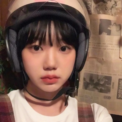呆萌可爱的小姐姐的头像