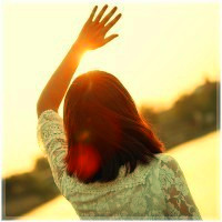 qq头像女仰望天空