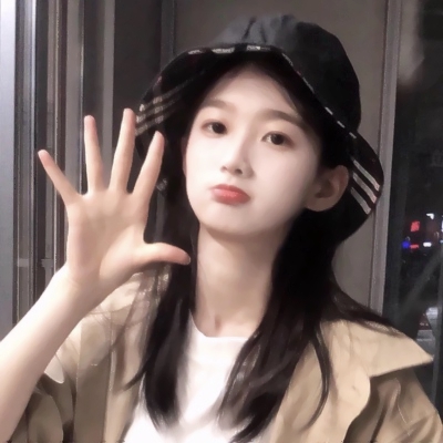 网图女正脸头像