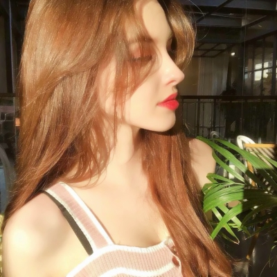 唯美小清新外国女生头像图片精选