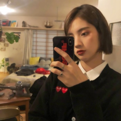 高清好看的女生短发头像酷