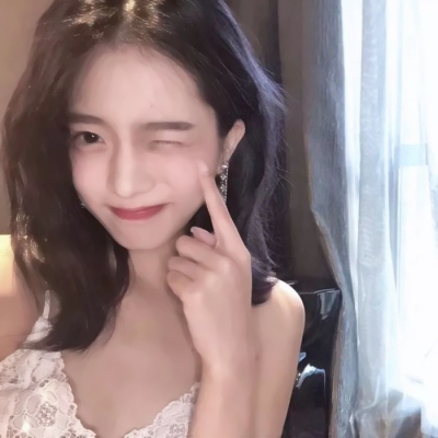 非常可爱的小姐姐头像