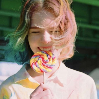 高清女生欧美头像唯美意境图片