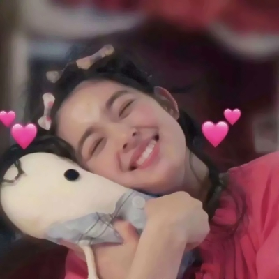 女生花痴又可爱的头像