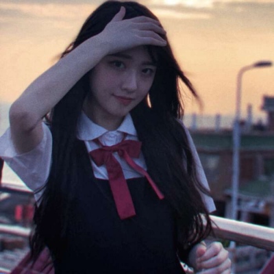 闺蜜头像短发两张