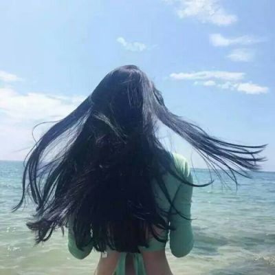 背影女神海边唯美头像图片