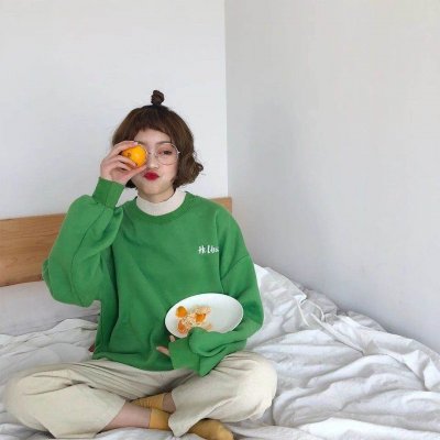 qq头像绿色系女生社会