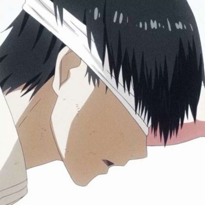 男生侧脸动漫头像