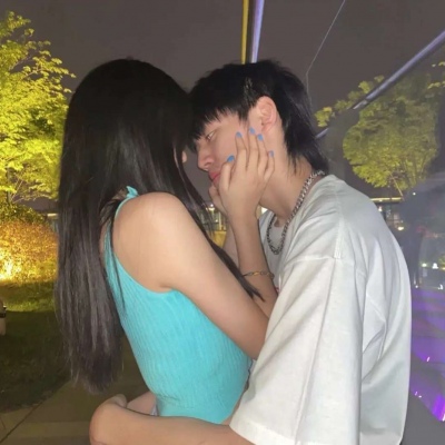 两人真人情头