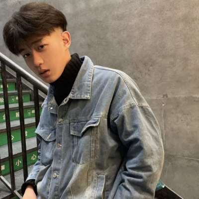 帅气潮男抖音头像