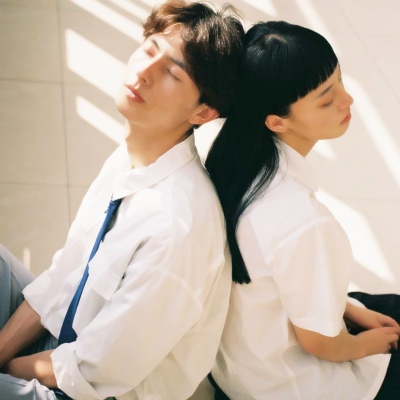 高清白色系清纯校园风虐狗情头图片