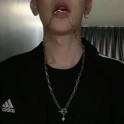 男生超酷帅气qq头像