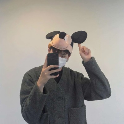 男头像自拍用苹果手机,男生头像图片