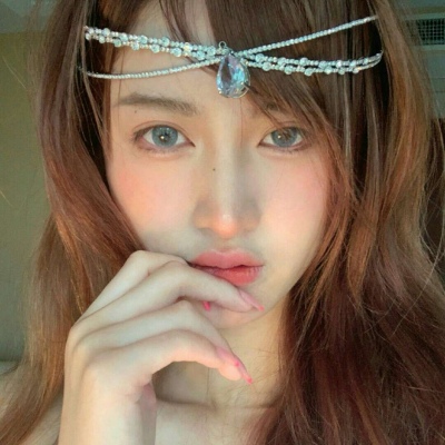 高清正脸头像女