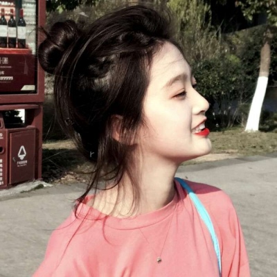 女生真实照片同一个人头像