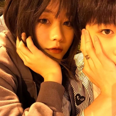 qq情头一对两张