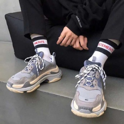 男生真人头像霸气不露脸