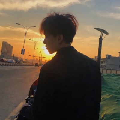 男头像帅气侧脸背影,男生头像图片
