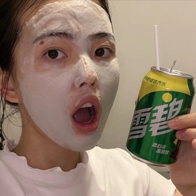 高清好看的头像女搞怪可爱图片