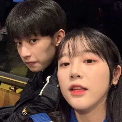 ins超火双人情侣头像真人高清图片