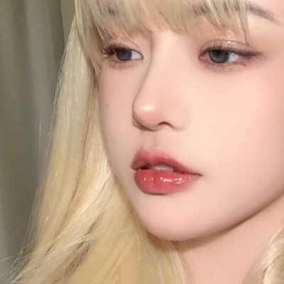 高清好看的优质女头金色头发图片,女生头像图片