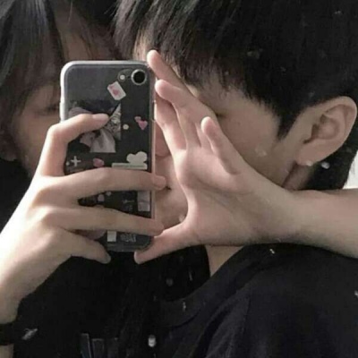 高清情头真人双人甜蜜两张图片